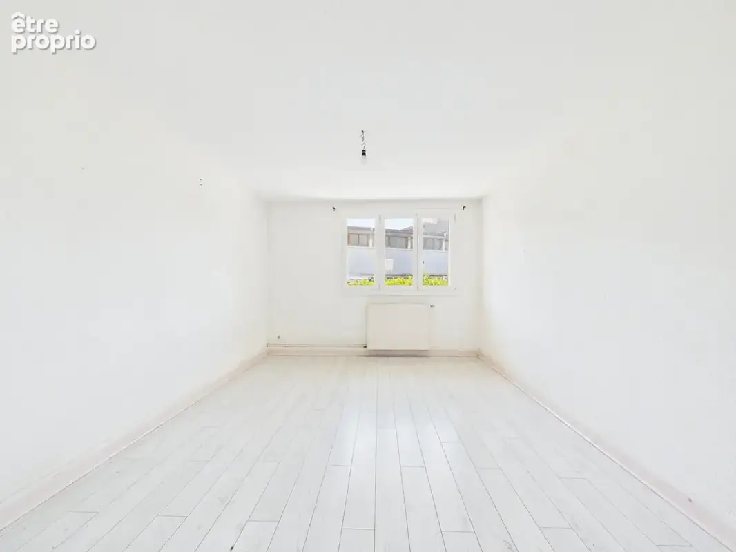 Appartement en rez-de-chaussée de 53 m2 avec cave Chateauvert - photo 2