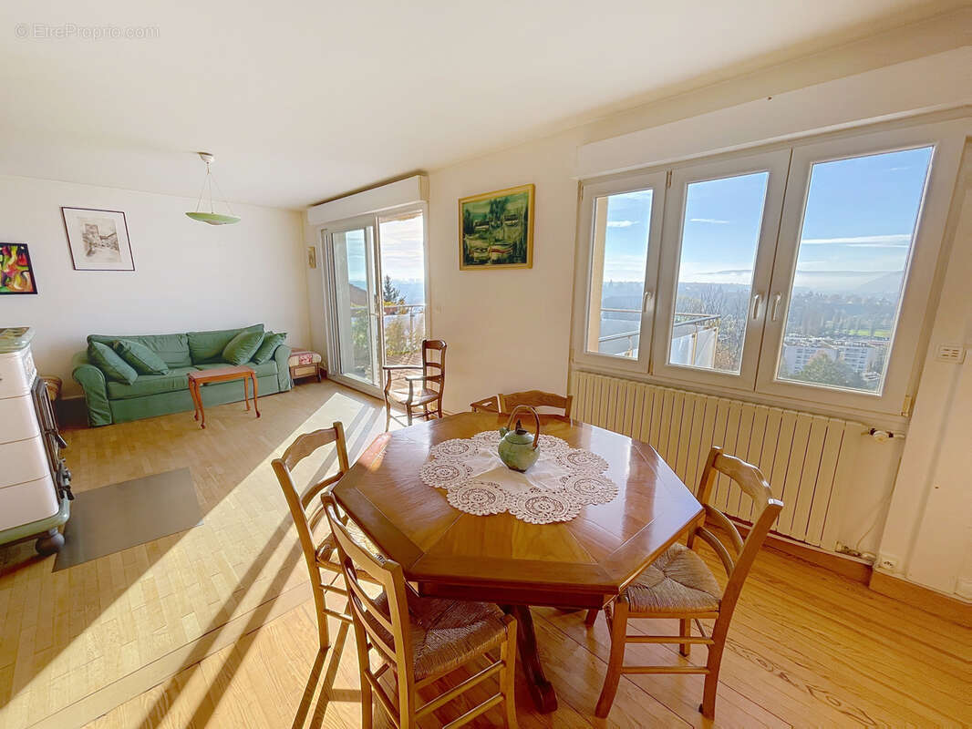 Maison à MONTBELIARD