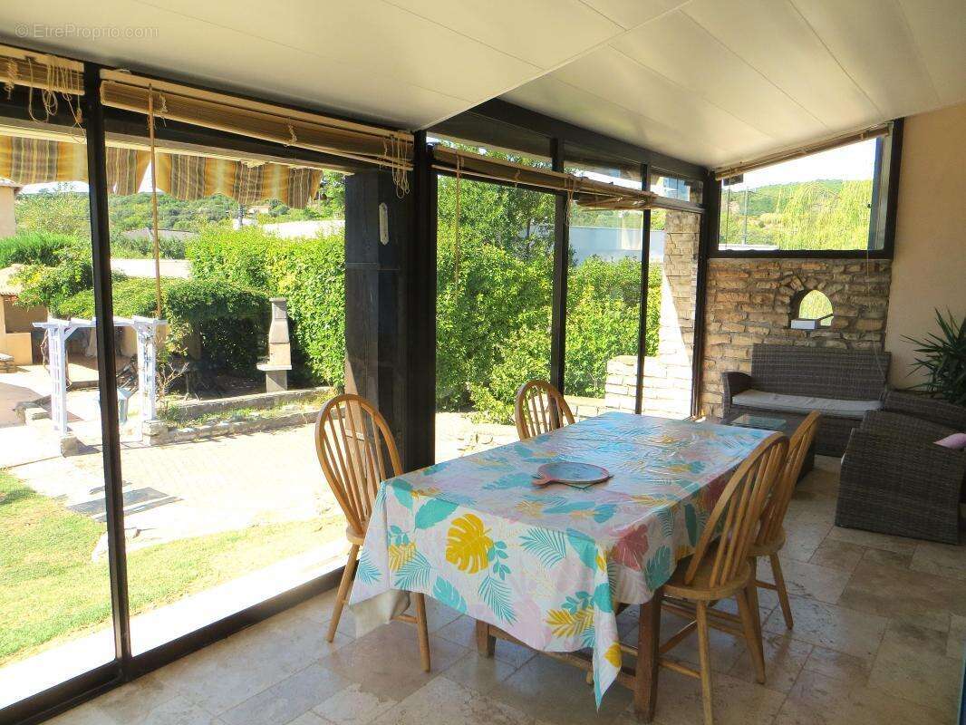 Maison à SAINT-MARTIN-DE-VALGALGUES