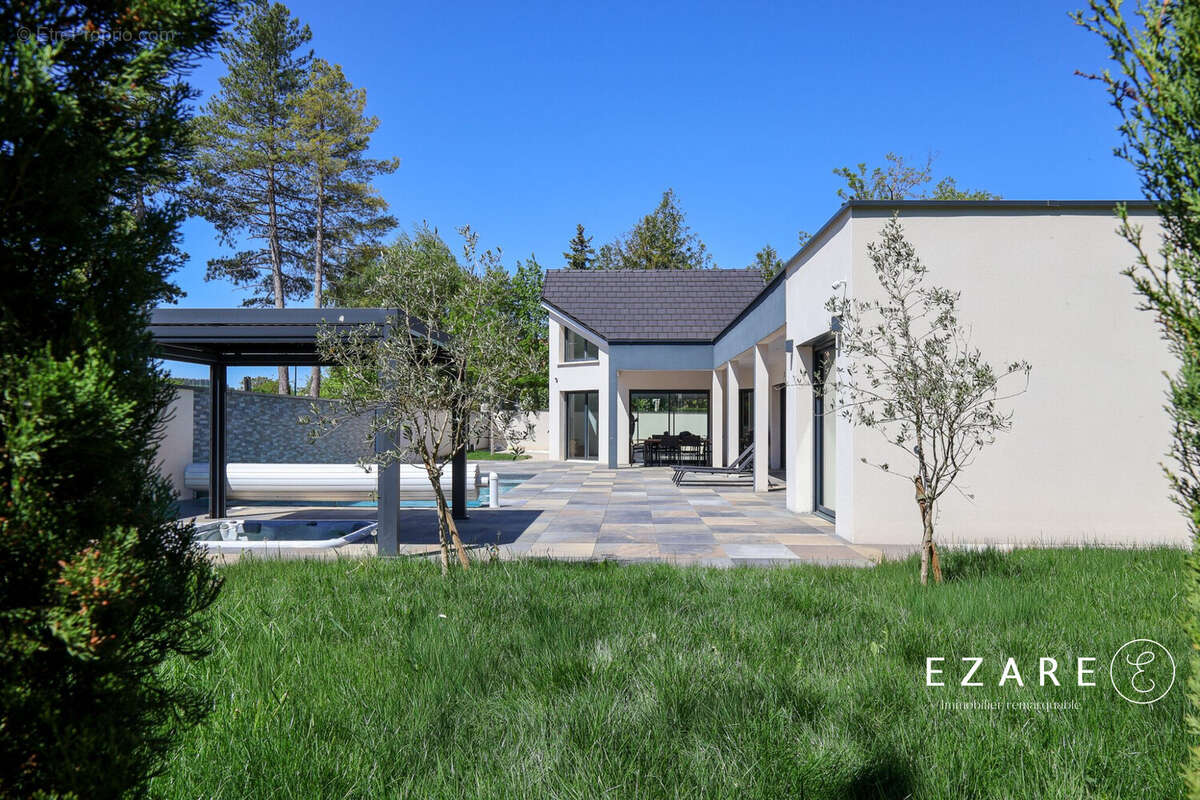 Maison à BRETIGNY