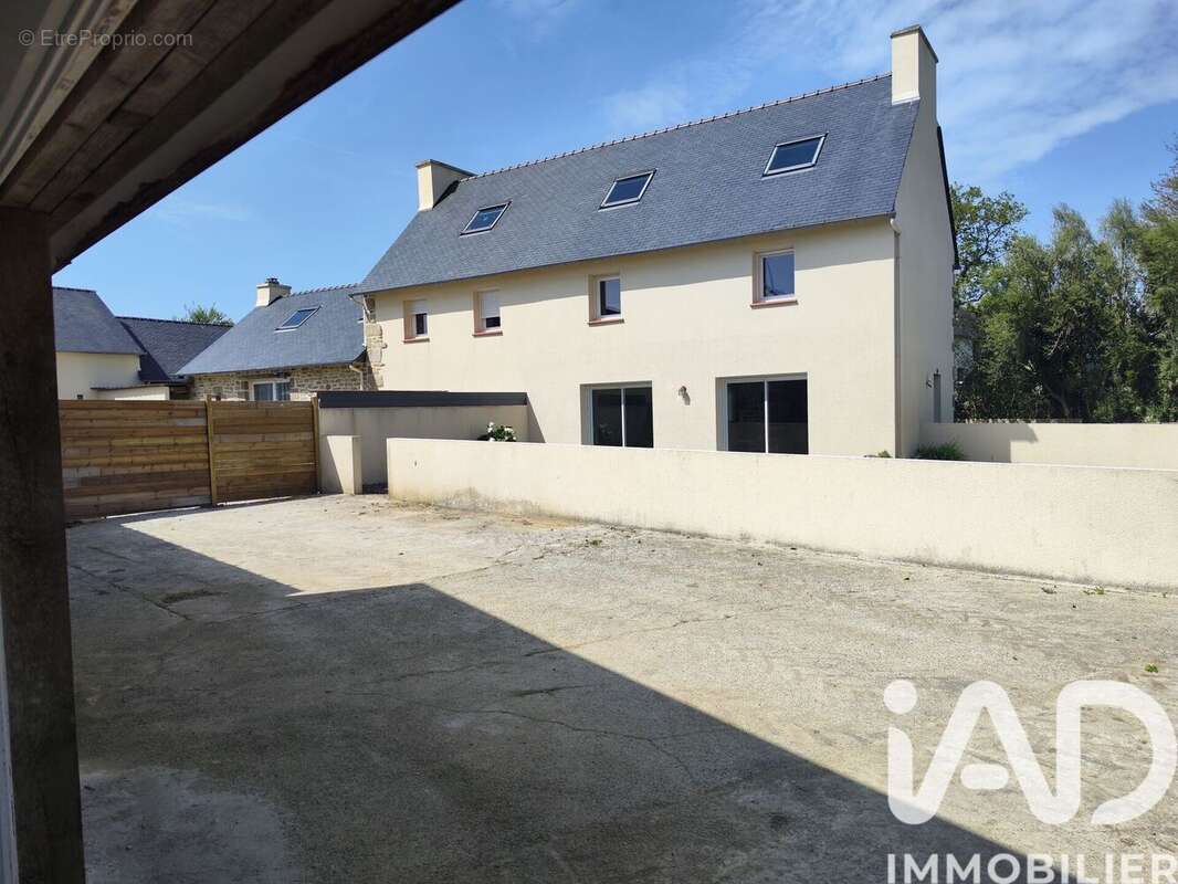 Photo 3 - Maison à PLOUDALMEZEAU