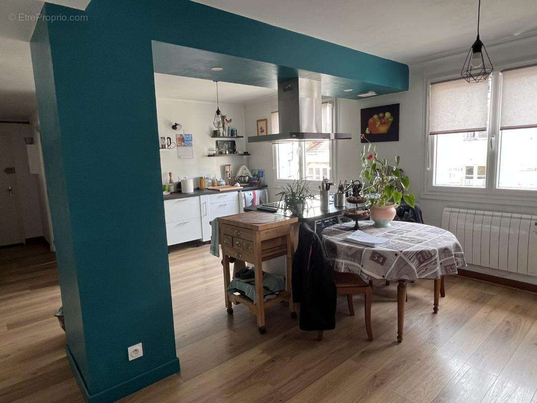 Appartement à LATRONQUIERE