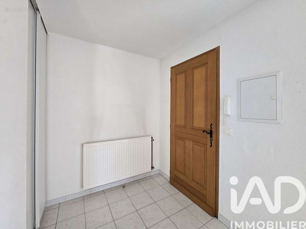 Photo 3 - Appartement à BAGNOLS-SUR-CEZE
