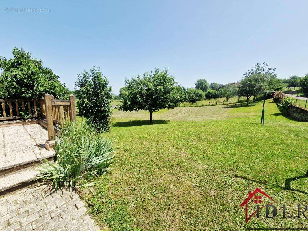 Maison à LANEUVELLE