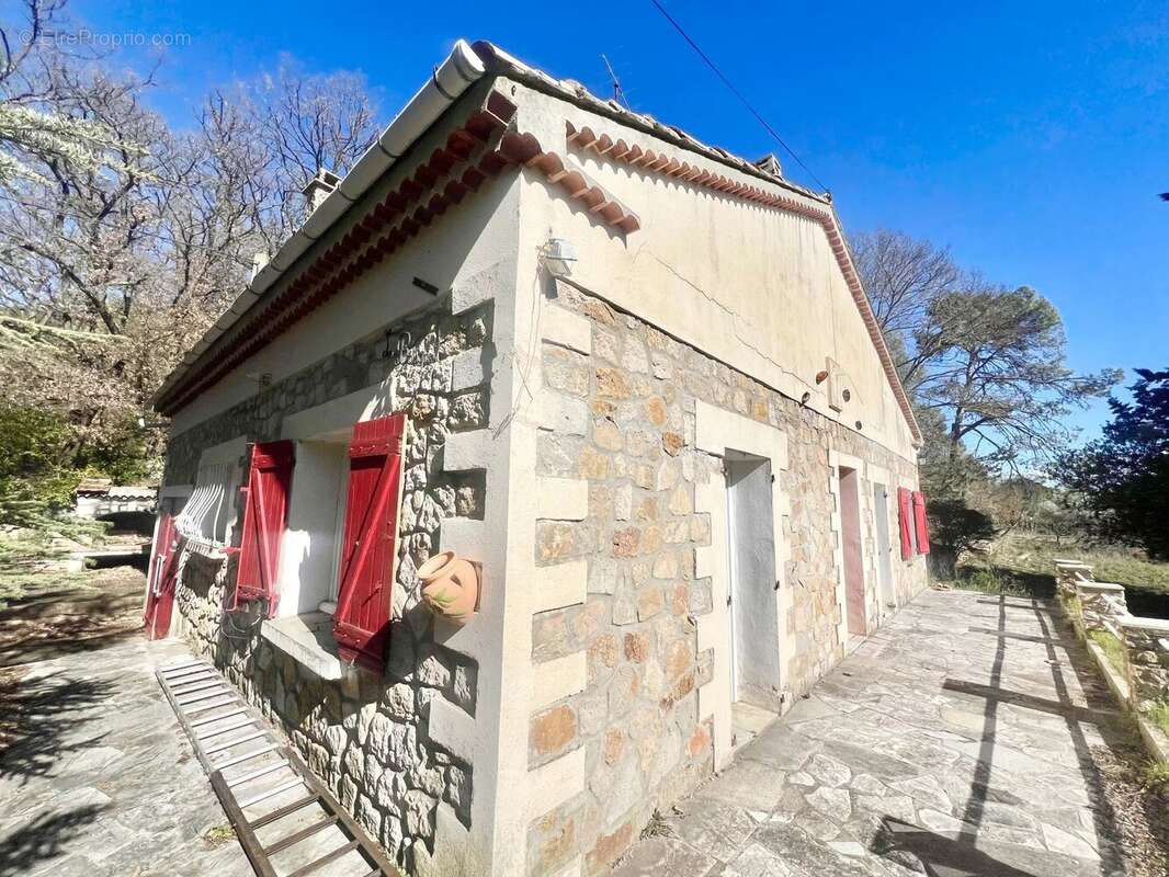 Maison à BRIGNOLES