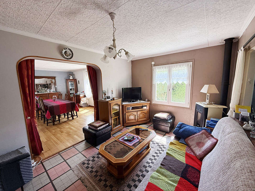 Maison de 1964, terrain 2520m2 - photo 6