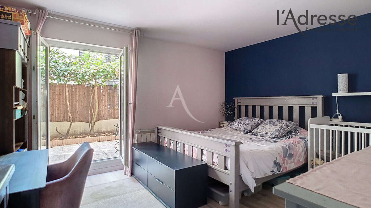 Appartement à SURESNES