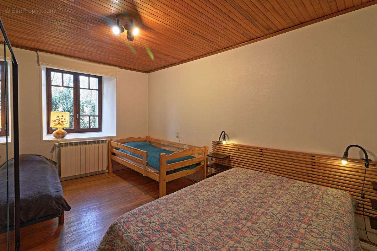 Appartement à PRINGY