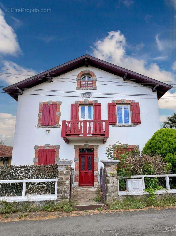 Appartement à CAMBO-LES-BAINS