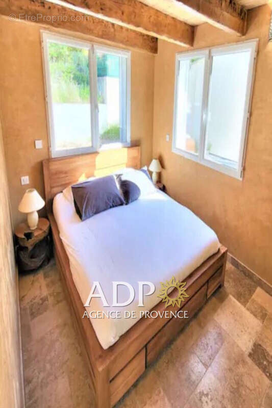 Maison à CASTELLANE