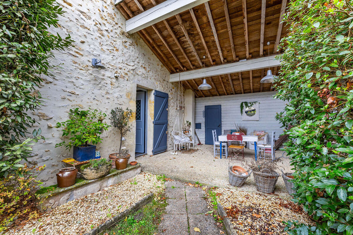 Maison à SAINT-SELVE