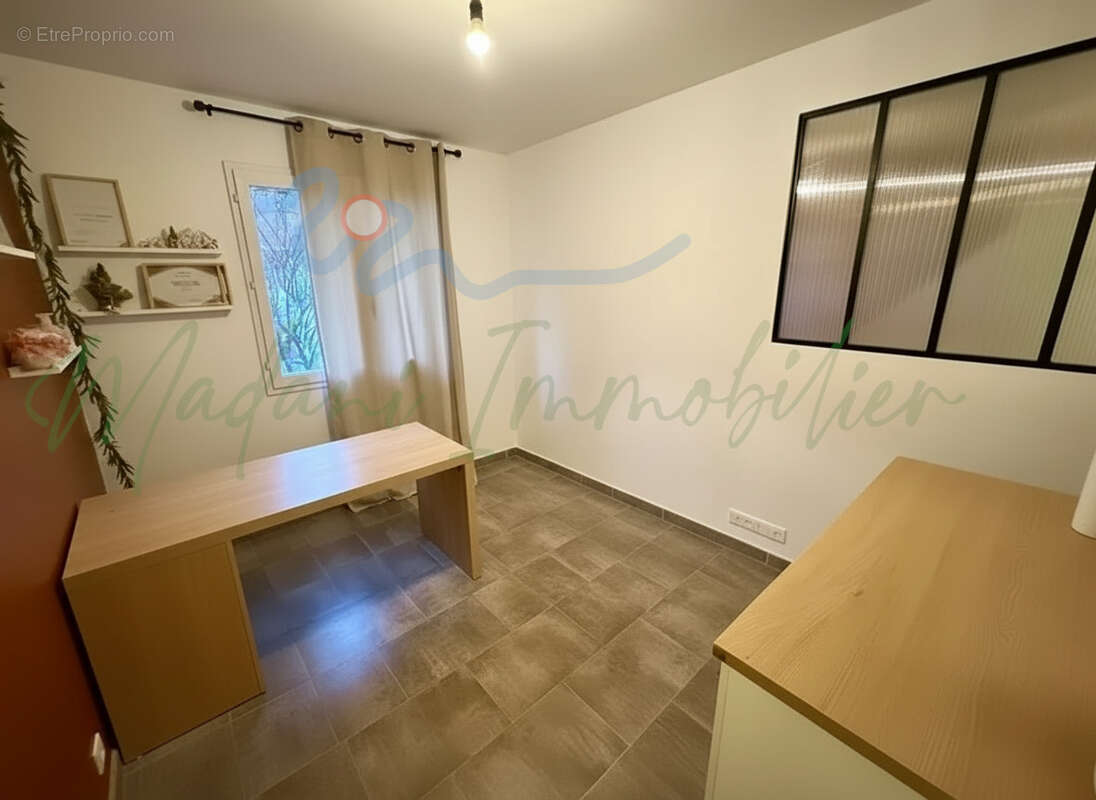 Maison à BONNIERES-SUR-SEINE