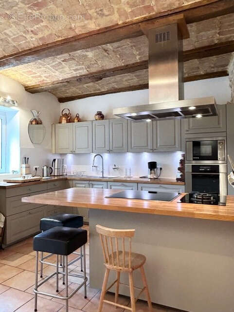 Maison à SAINT-ANDRE-DE-ROQUEPERTUIS