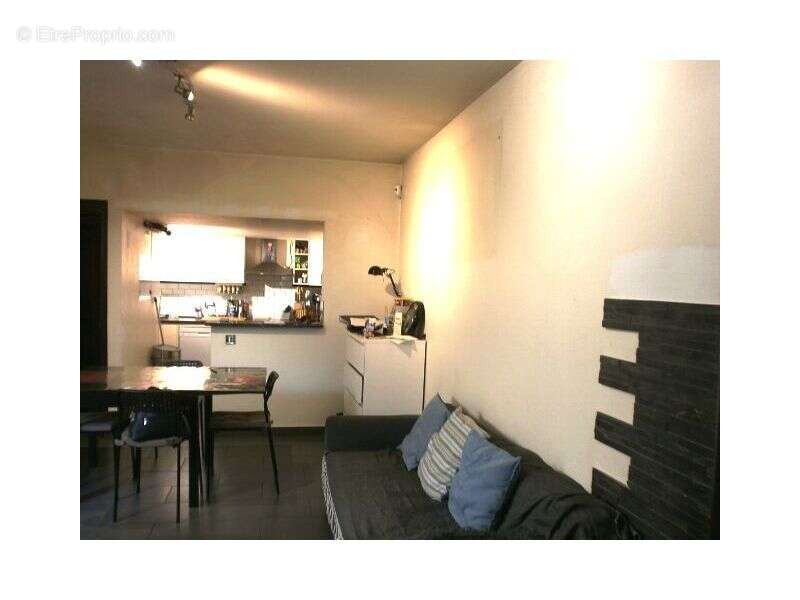 Maison à LE PERREUX-SUR-MARNE