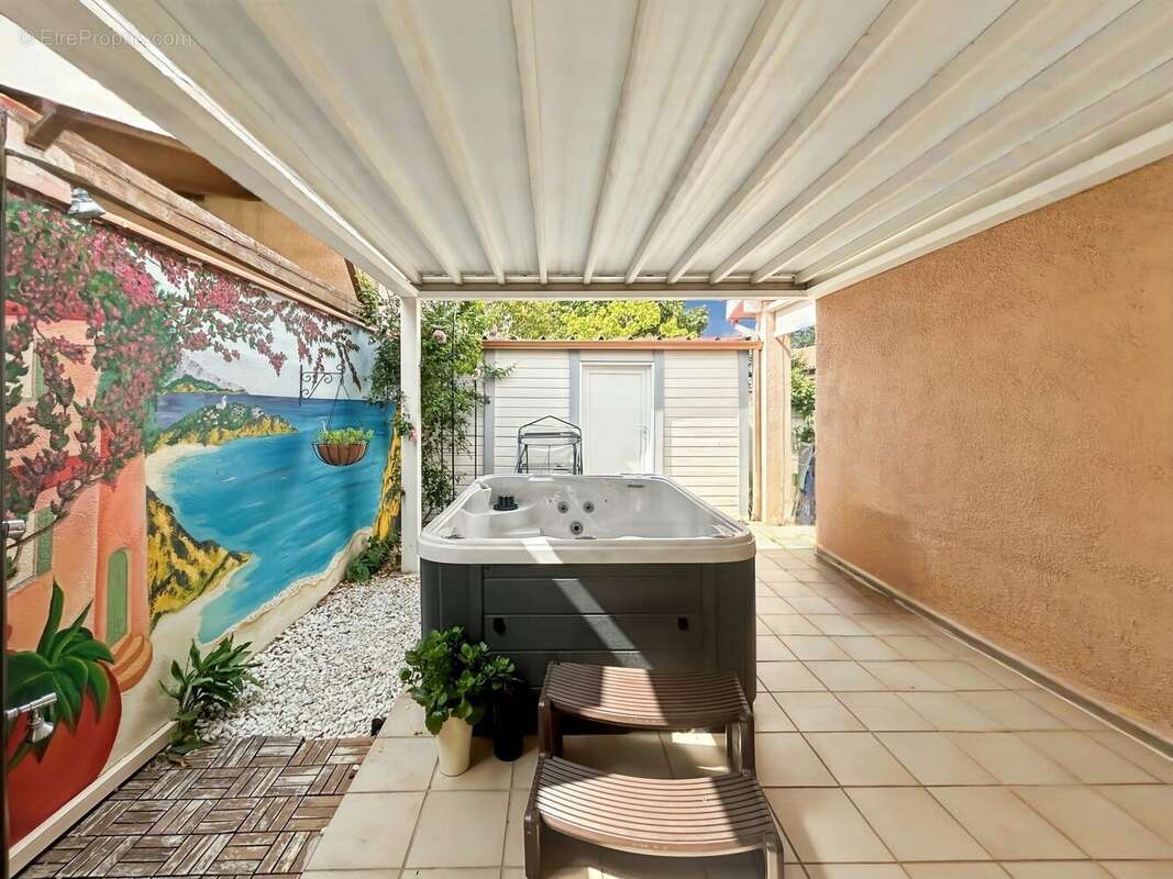 Maison 140 m² à Frouzins  - photo 3