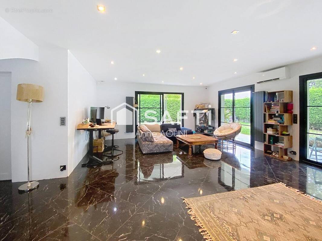 Photo 1 - Maison à MERIGNAC