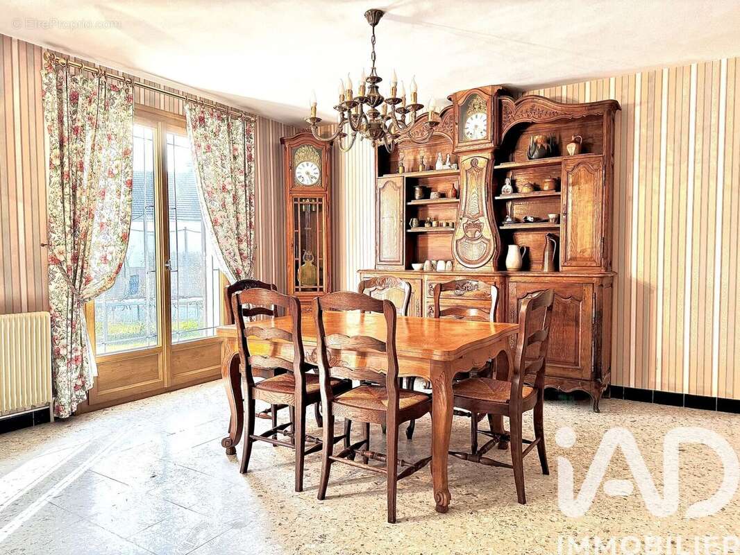 Photo 7 - Maison à BEAUVAIS