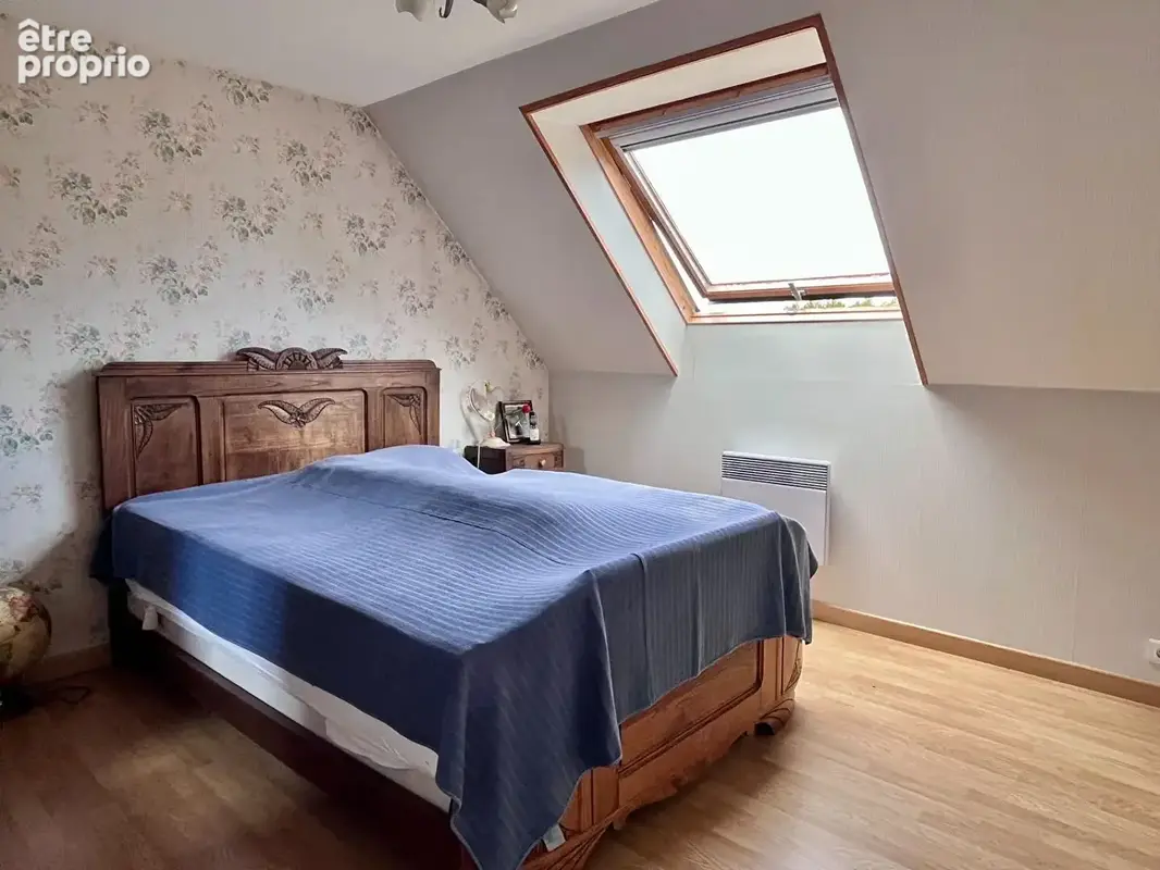A VENDRE - Maison Berrien 5 pièce(s) 130 m2 - photo 11