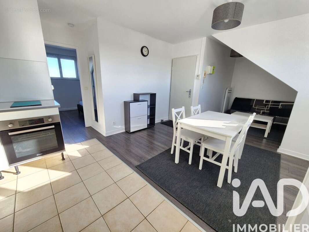 Photo 2 - Appartement à TROYES