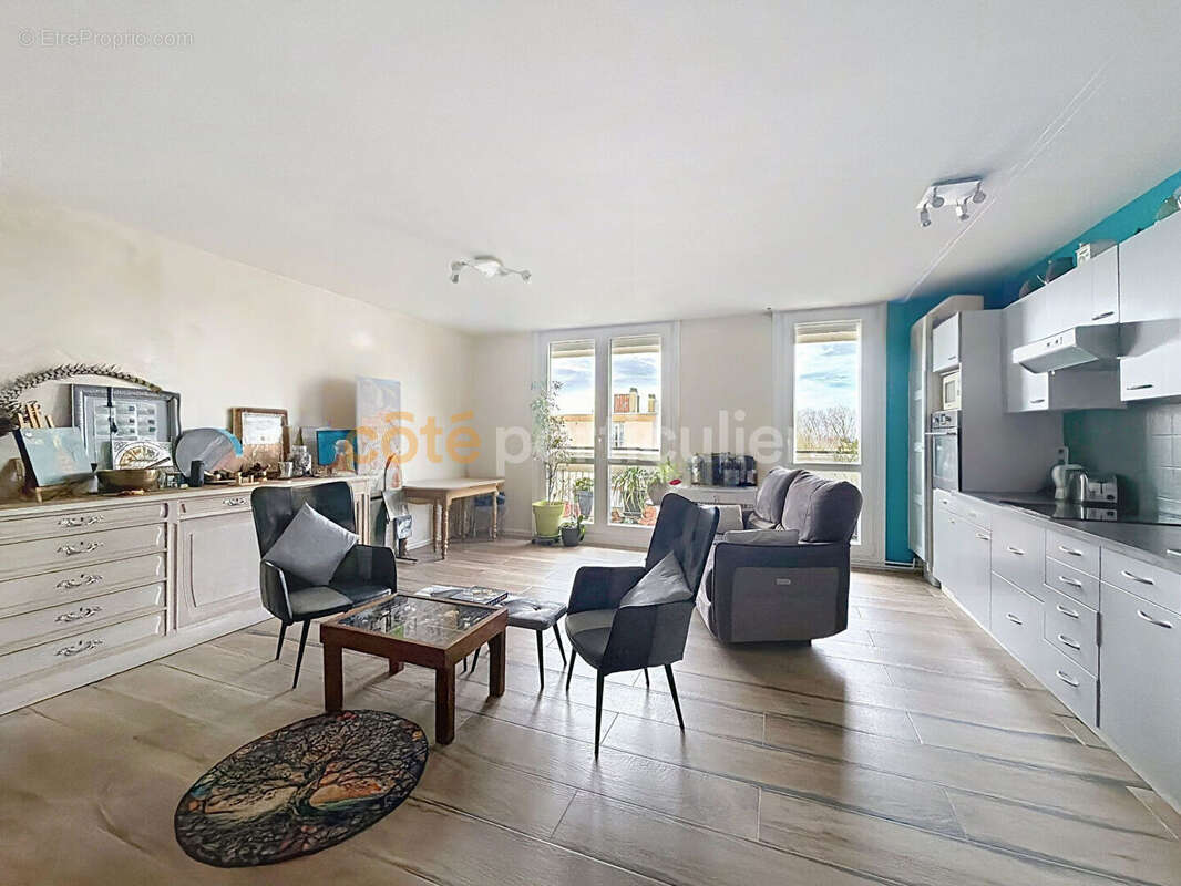 Appartement à WATTIGNIES