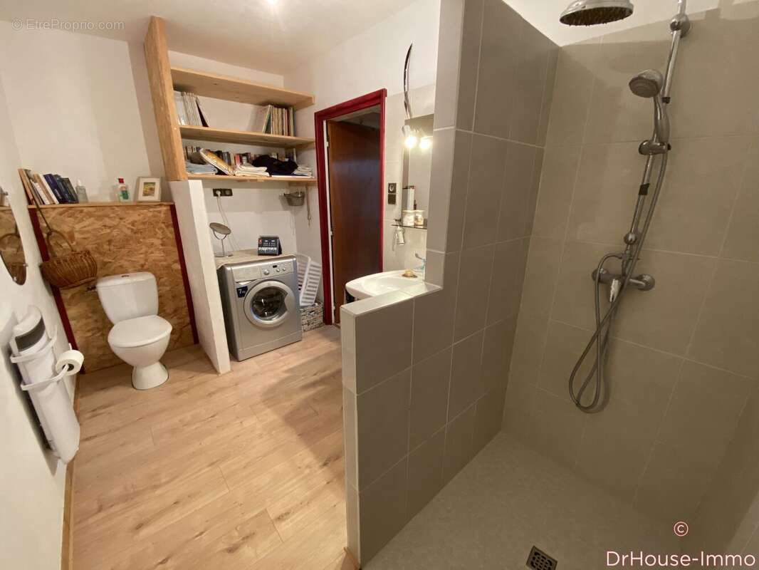 Maison à LA TOUR-DU-CRIEU