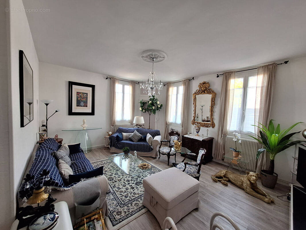 Appartement à SAINT-PIERRE-DES-CORPS