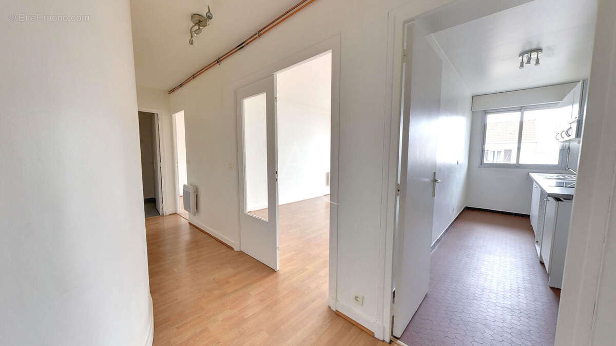 Appartement à SAINT-MAUR-DES-FOSSES