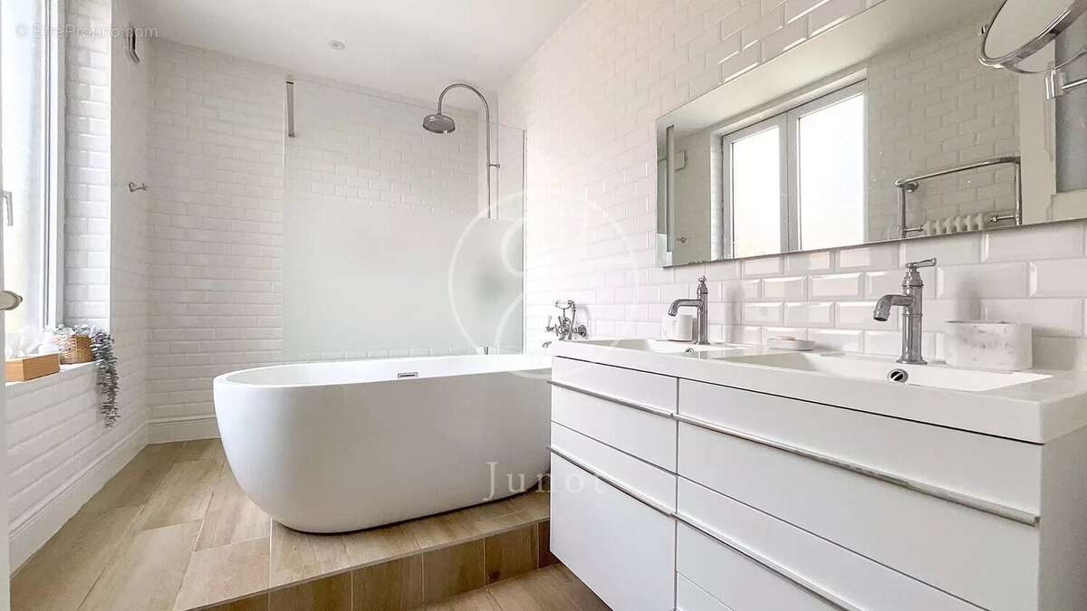 Maison à MARCQ-EN-BAROEUL