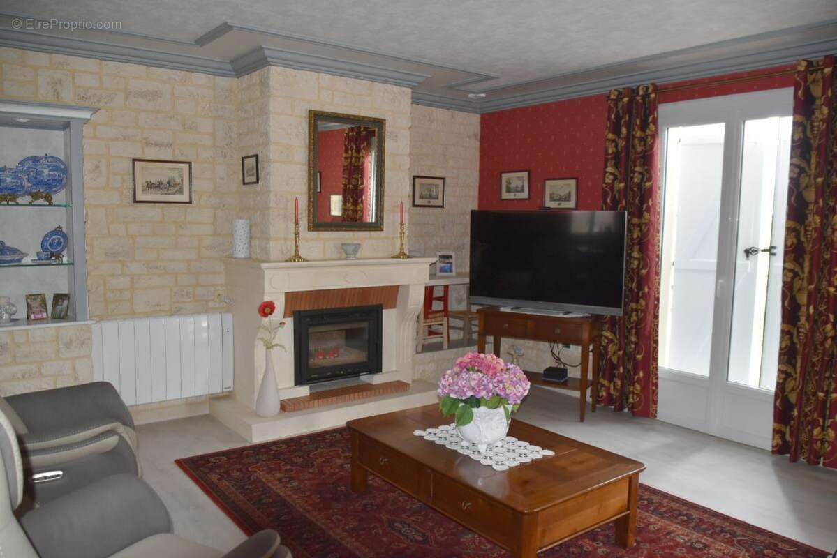 Maison 155 m² à Auge  - photo 4