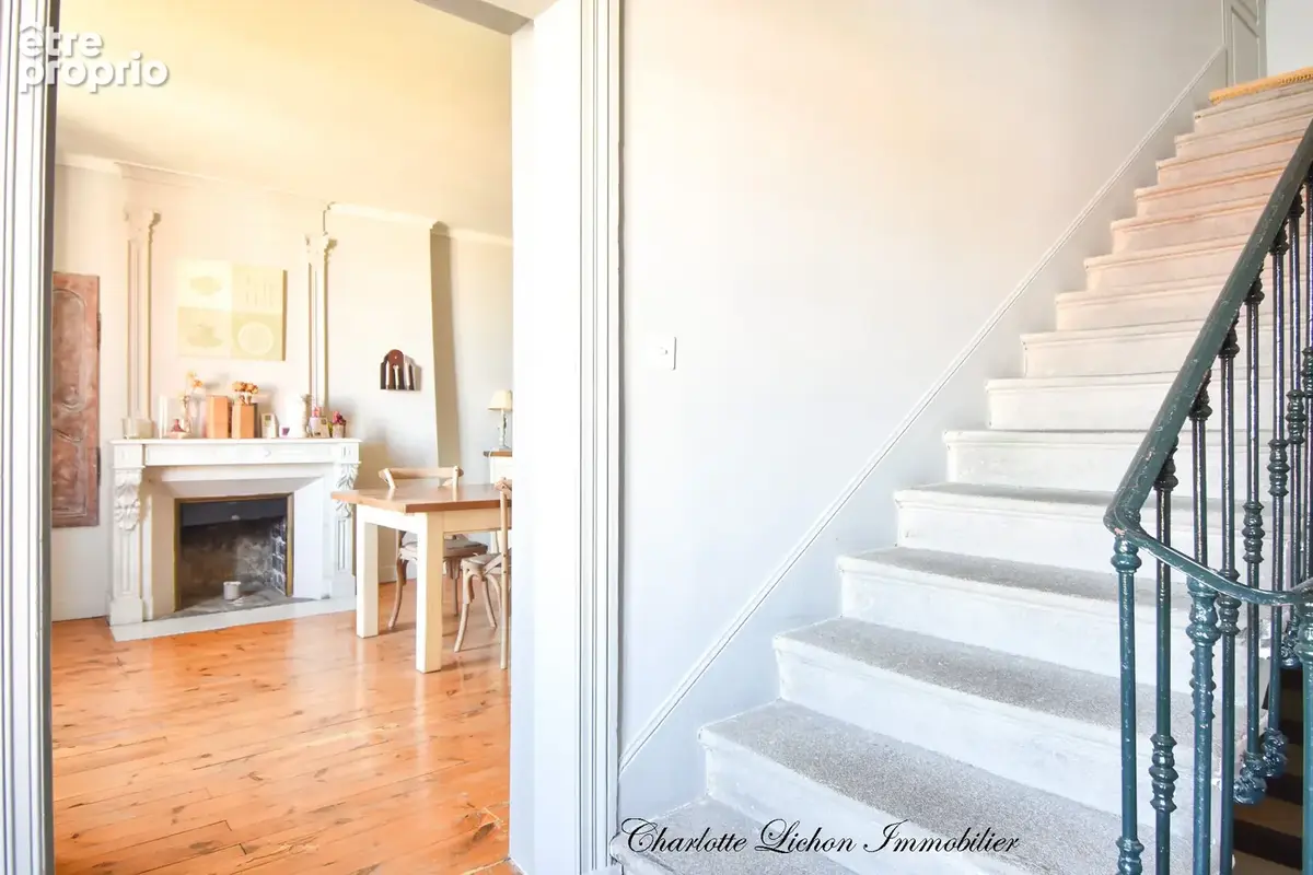 Maison 270 m2 - 5 chambres - double garage - photo 54