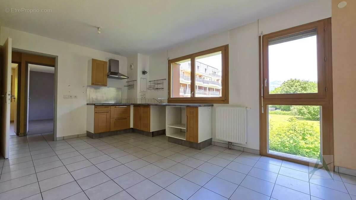 Appartement à COGNIN