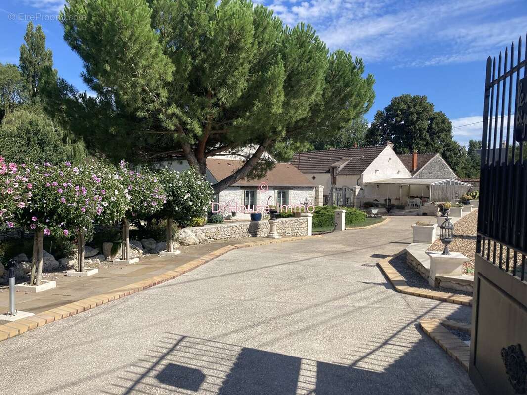 Maison à PREFONTAINES