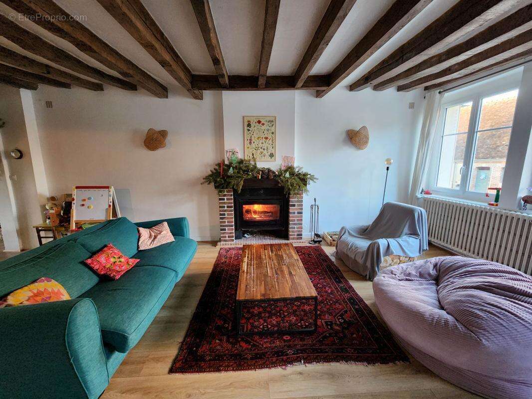 Maison à SARGE-SUR-BRAYE