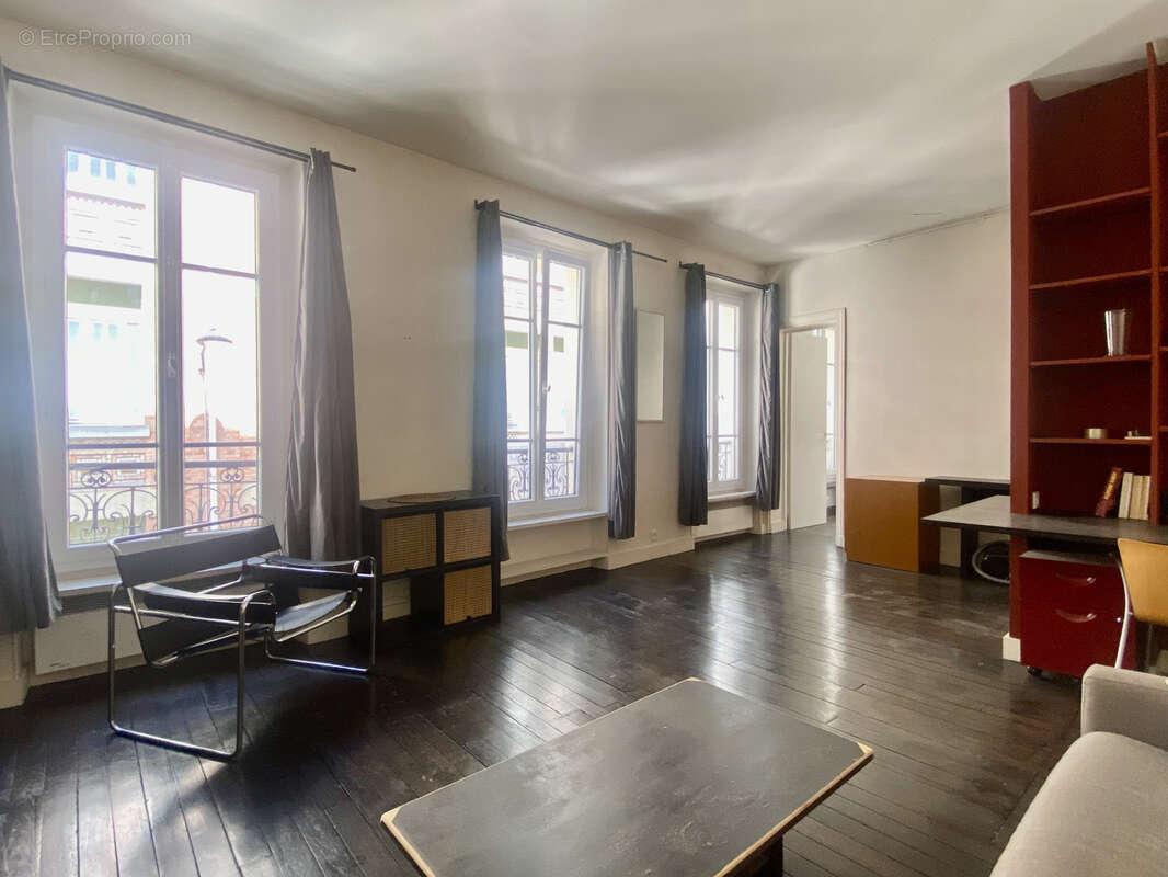 Appartement à PARIS-6E