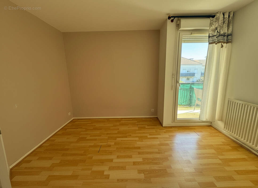 Appartement à BUSSY-SAINT-GEORGES