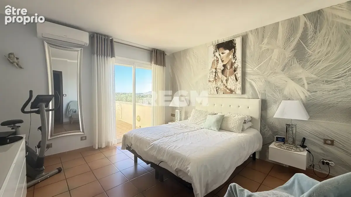 Maison d'architecte 211 m2 sur parcelle de 1780 M2 - photo 14