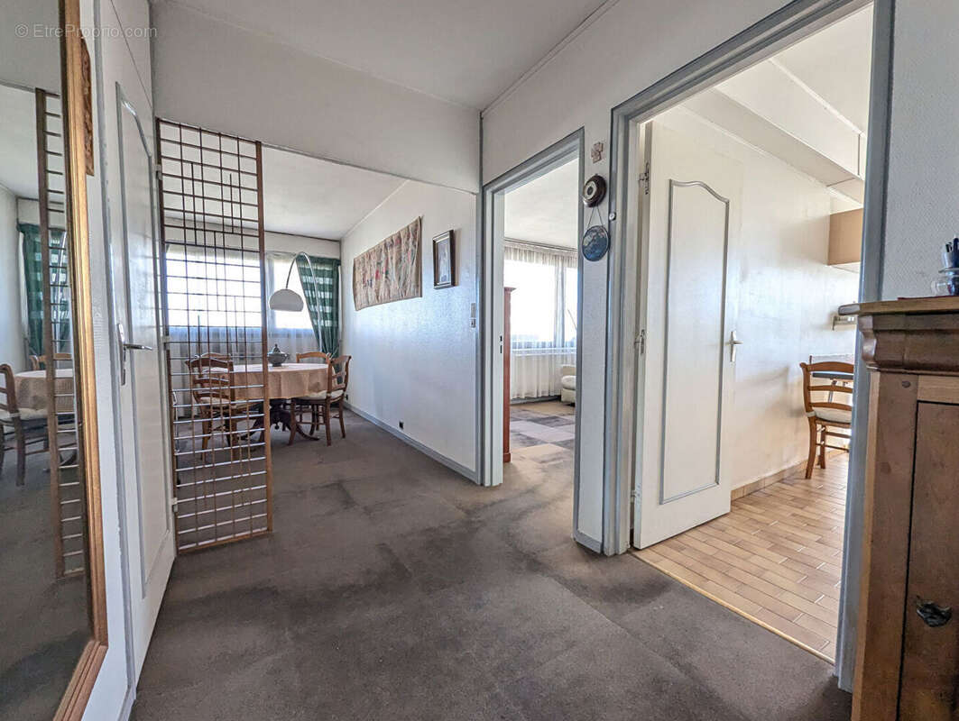 Appartement à FONTENAY-SOUS-BOIS