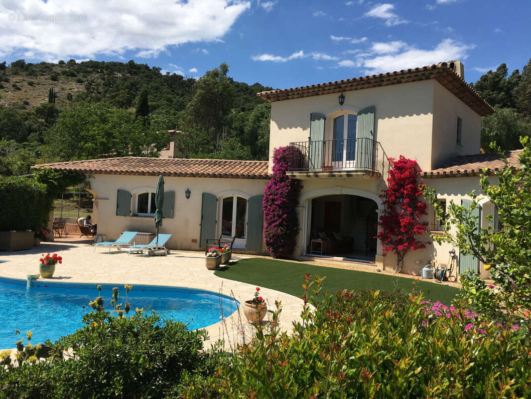 Maison à PLAN-DE-LA-TOUR