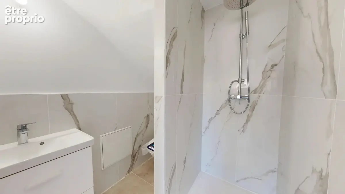 Maison 5 pièces 109 m² à vendre à Clichy-Sous-Bois (93390) - photo 8