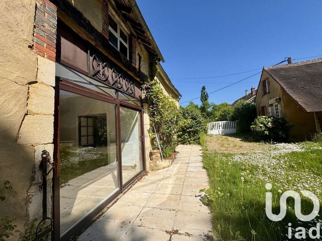 Photo 3 - Maison à BITRY