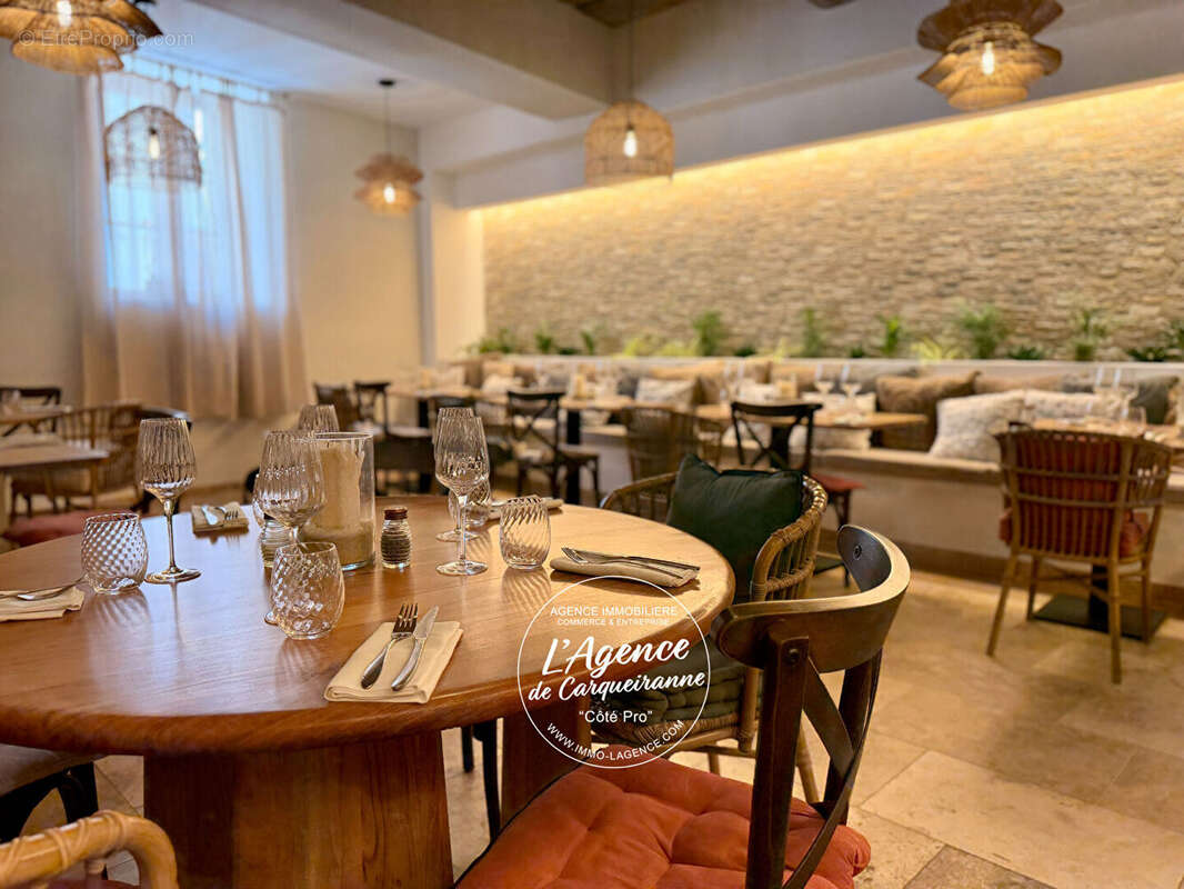 A vendre fonds de commerce restaurant 171 m2 neuf avec cuisine aux normes idealement situe entre pignans et le luc (var) - photo 3