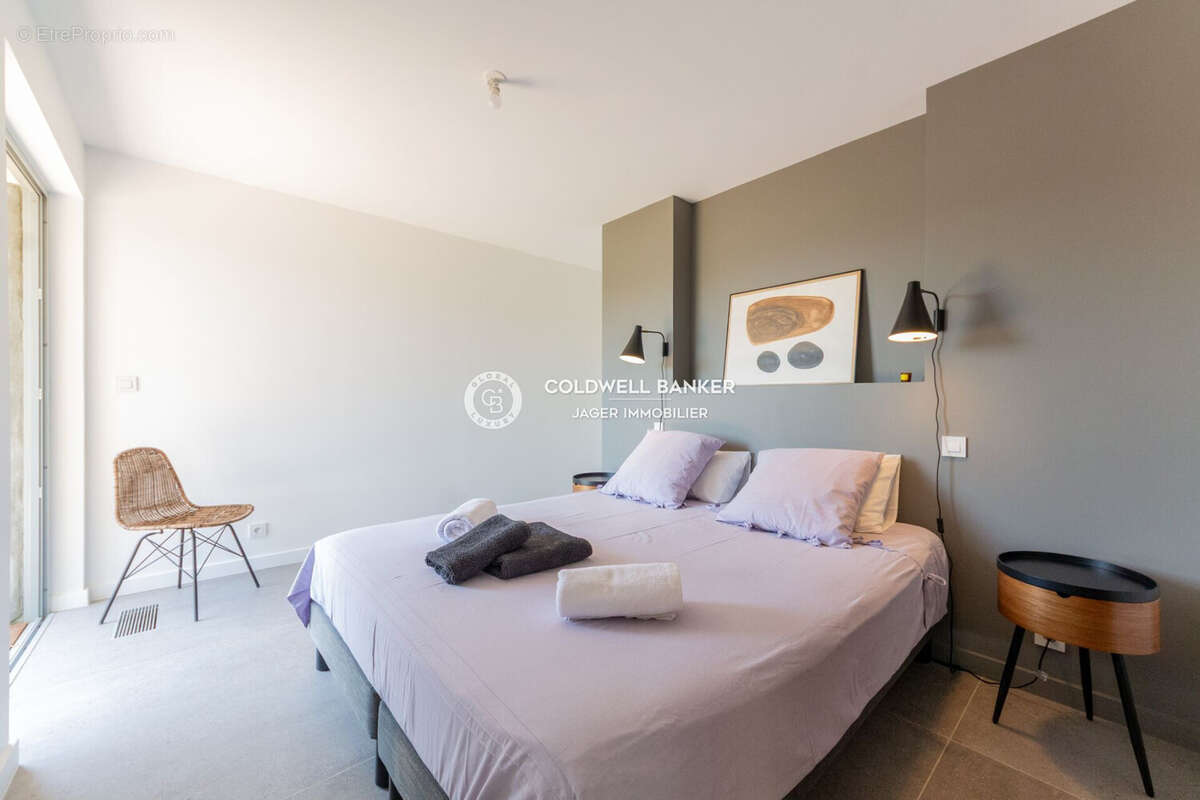 Maison 171 m² à Grimaud  - photo 7