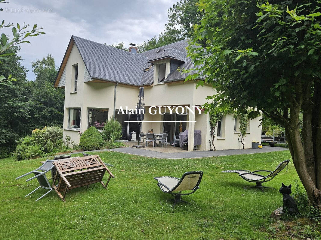 Maison à PONT-L'EVEQUE