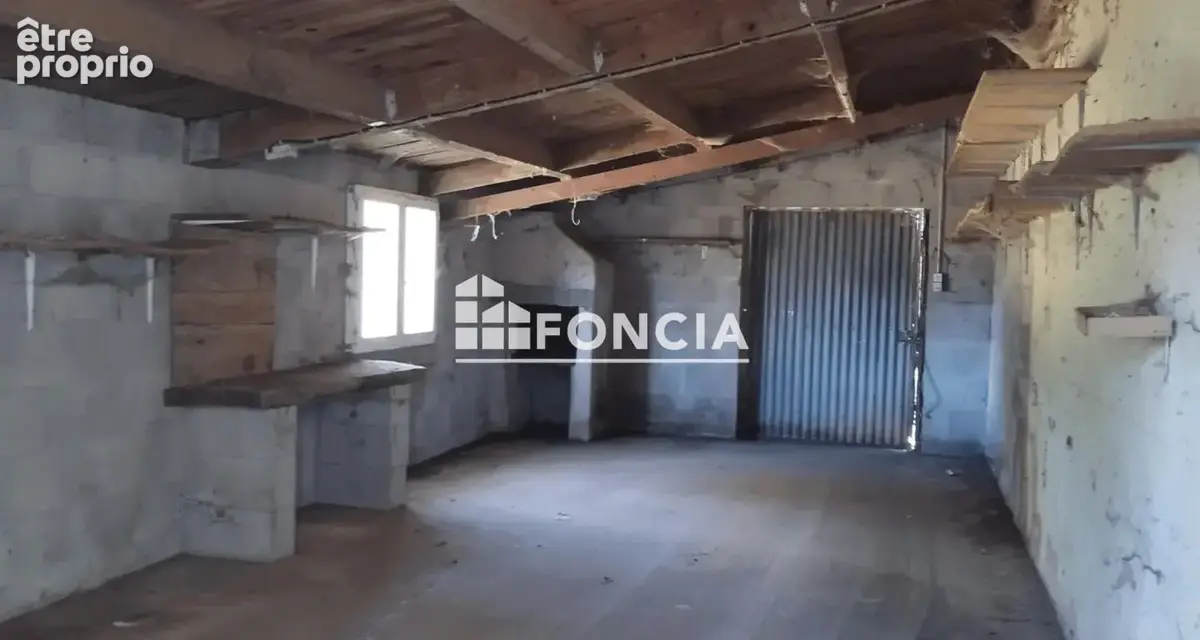 Maison de plain-pied avec  2300 m² de terrain - saint-martin-des-noyers – à proximité du bourg - photo 10