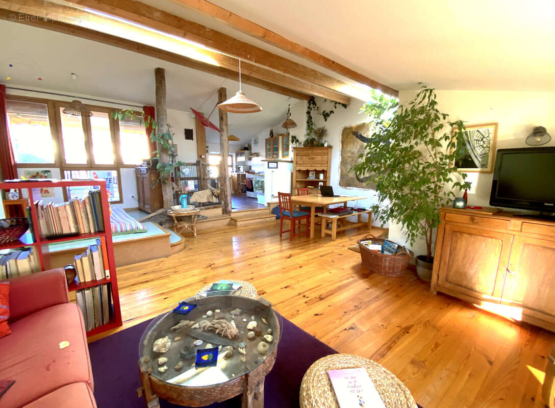 Maison à BUIS-LES-BARONNIES