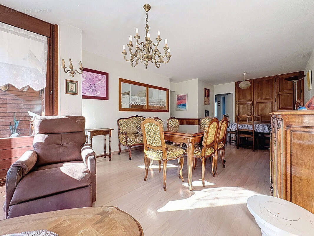 Appartement à ANNECY-LE-VIEUX