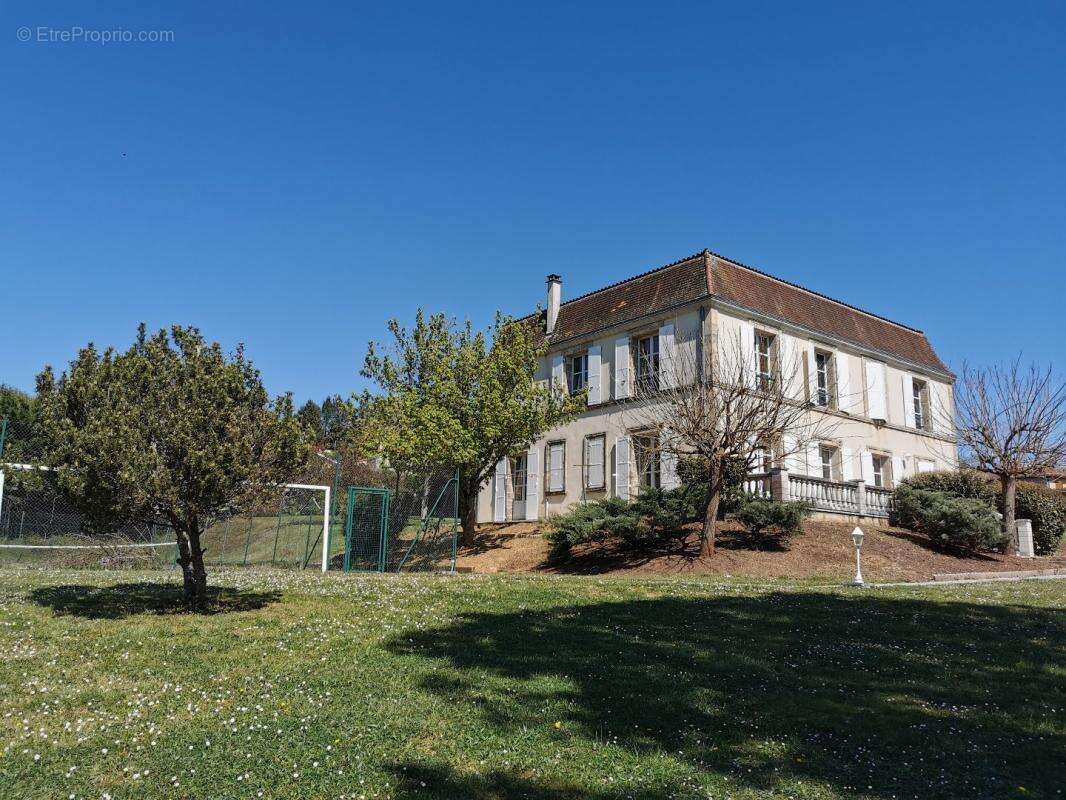 Maison à FIGEAC