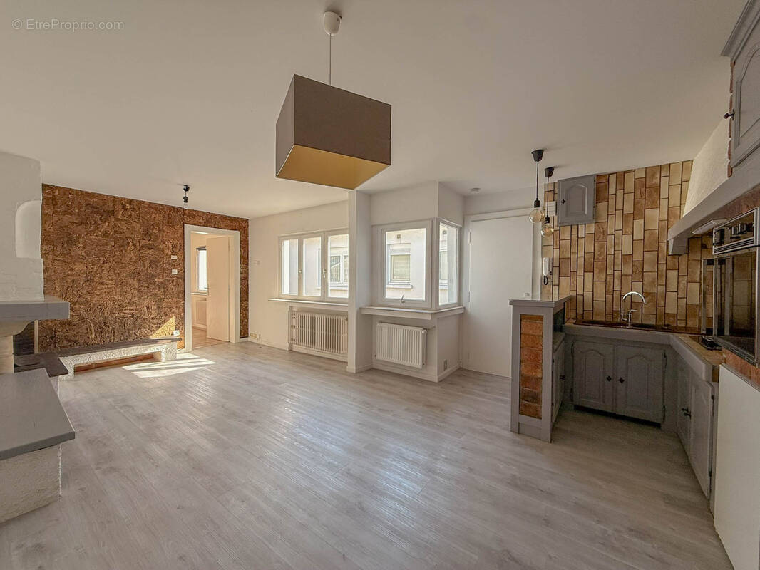 Appartement à LONGEVILLE-LES-METZ