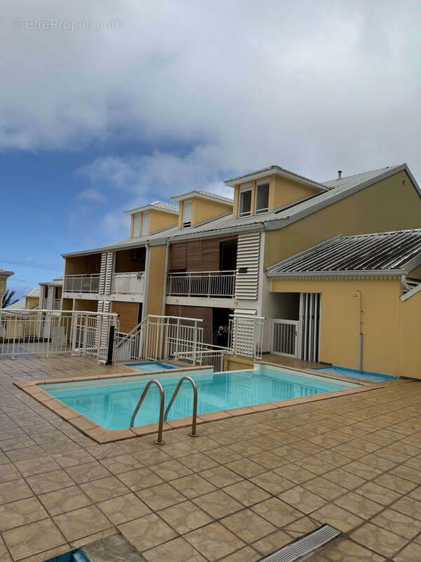 Appartement à SAINT-DENIS