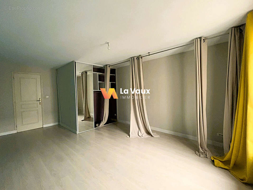 Maison à BOUXIERES-AUX-DAMES